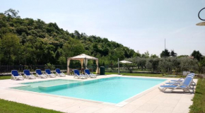  Hotel Agli Ulivi  Валеджо-Суль-Минчо